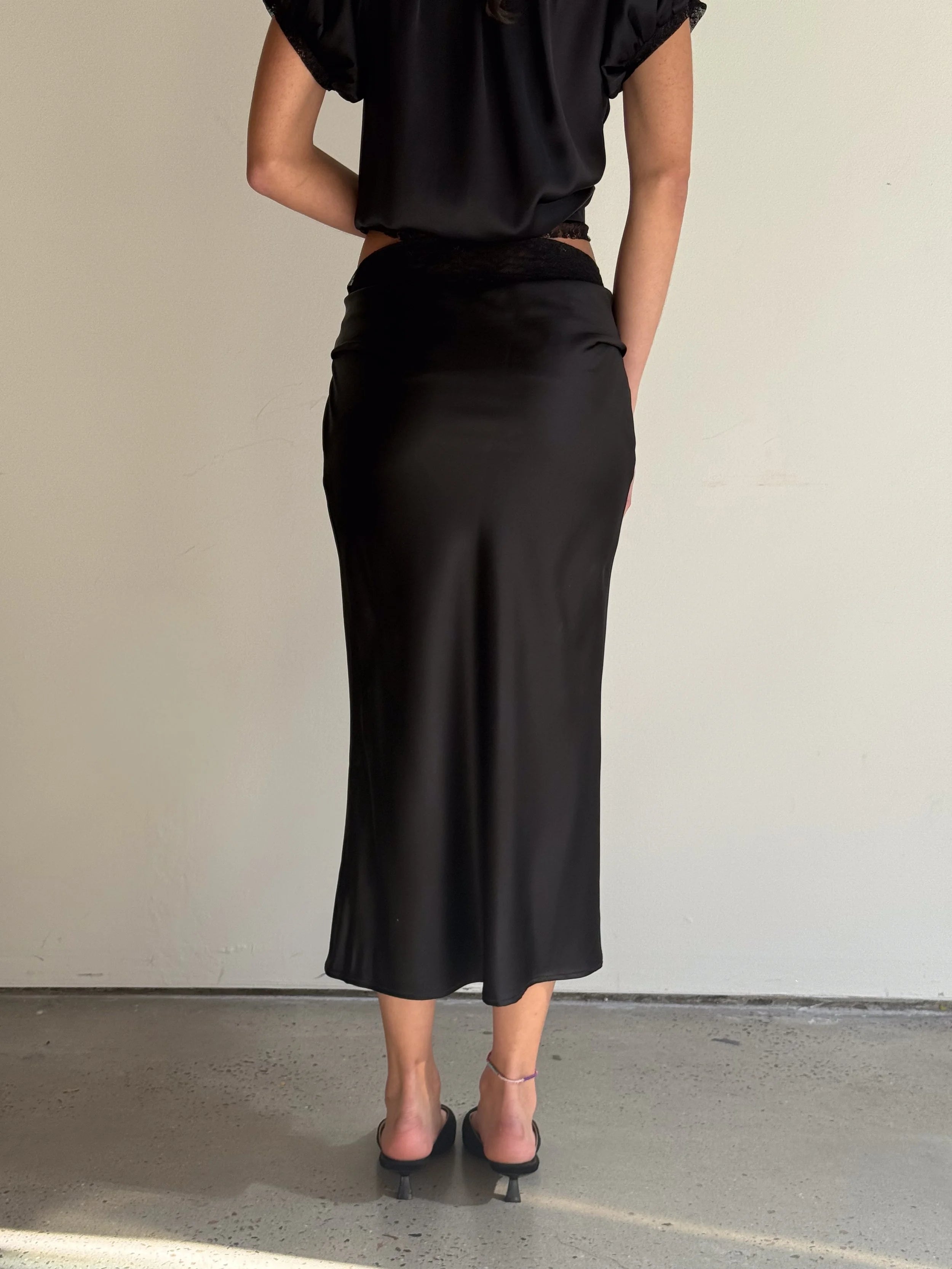Veil Midi Satin Skirt in Black